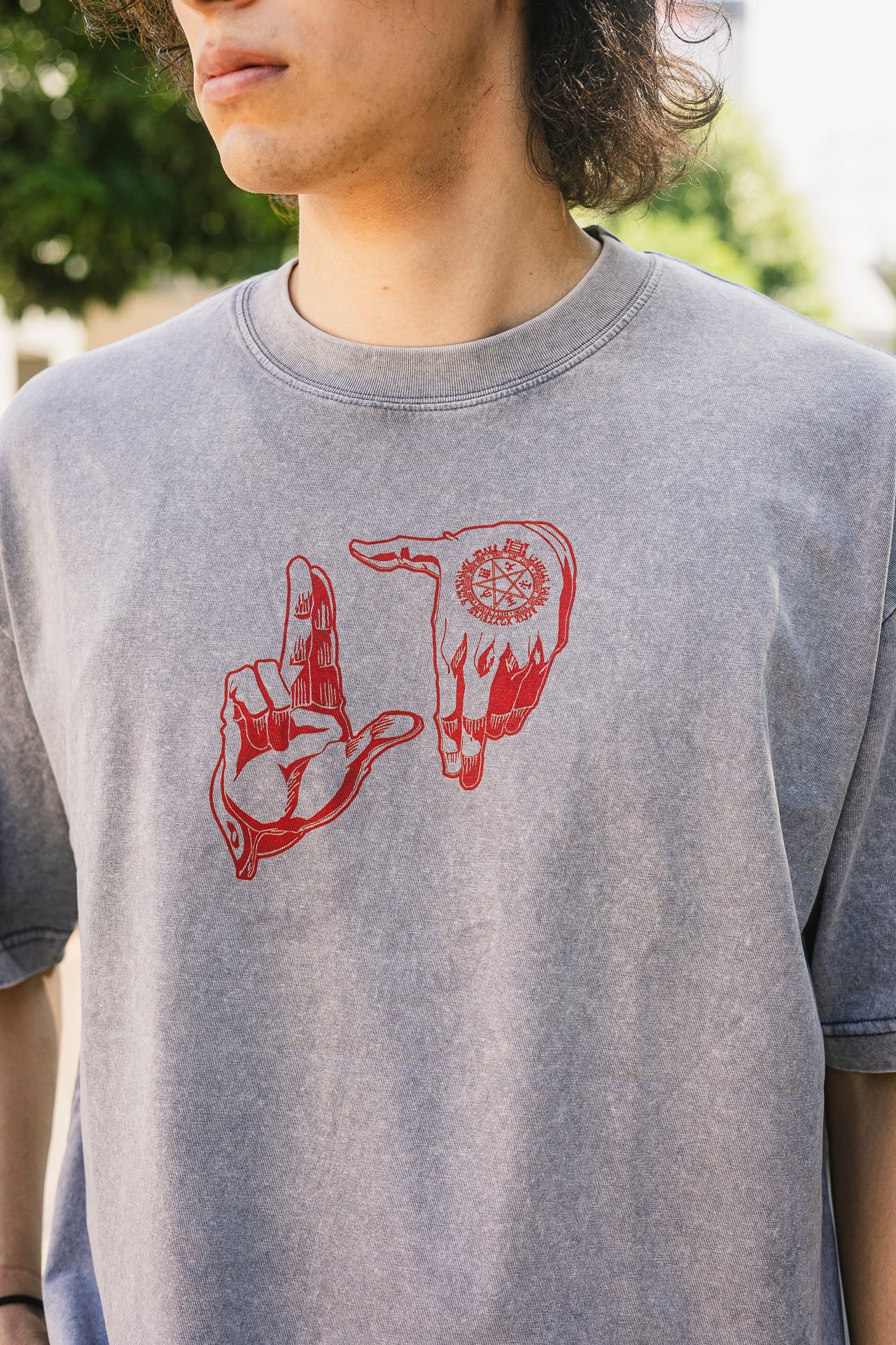 2-SIDED ALUCARD VINTAGE OVERSIZE TEE 2-SIDED ALUCARD VINTAGE OVERSIZE TEE Sneakatelier