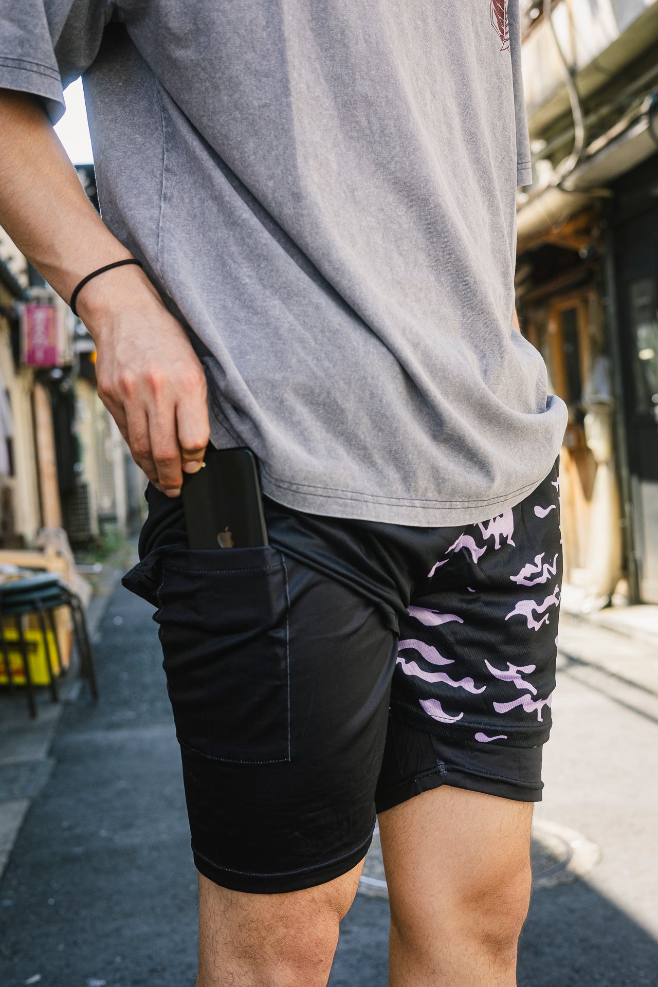 CURSE MARK BLACK PERFORMANCE SHORTS CURSE MARK BLACK PERFORMANCE SHORTS Sneakatelier