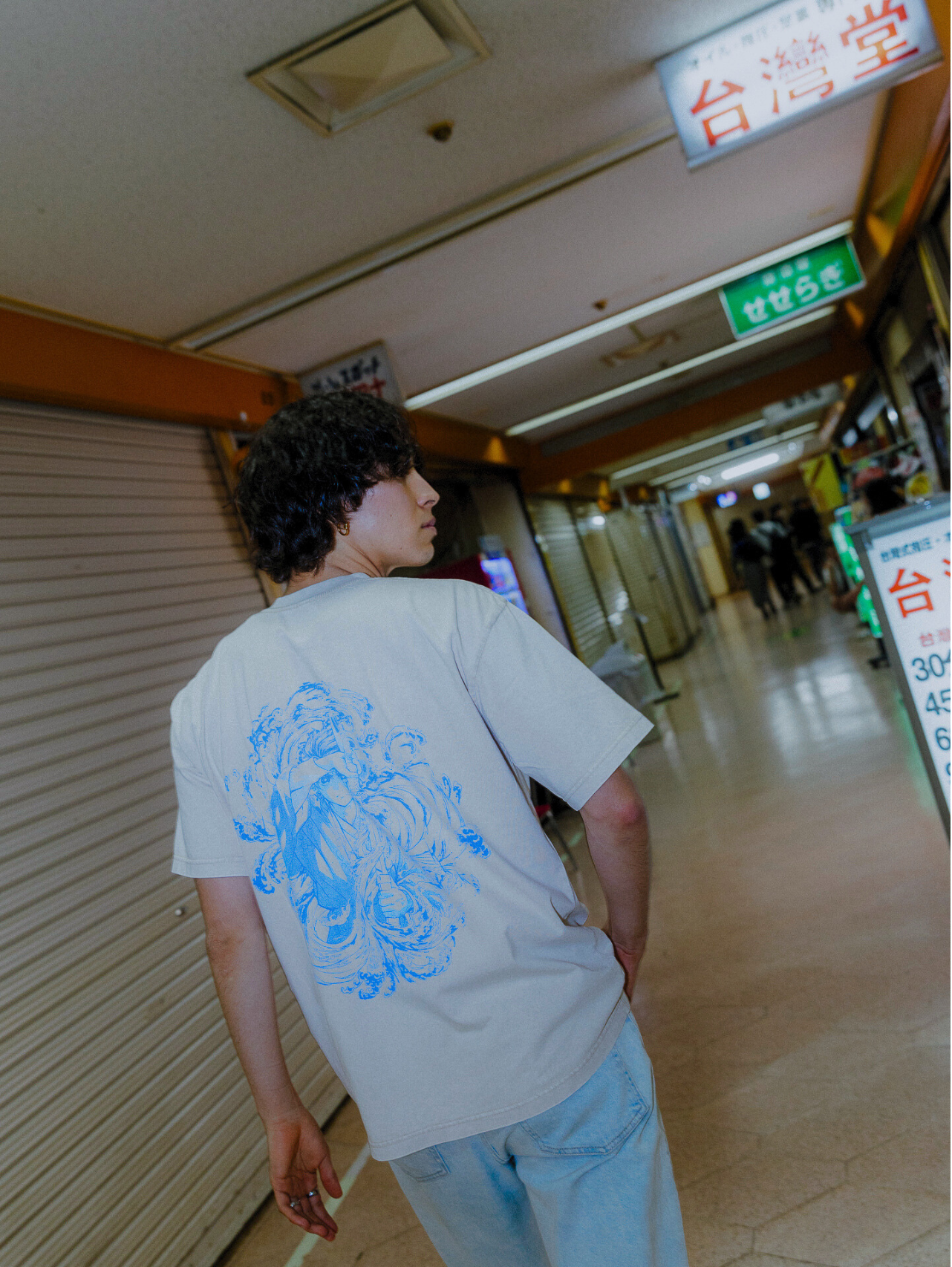 TANJIRO WATER BREATHING 2-SIDED VINTAGE TEE TANJIRO WATER BREATHING 2-SIDED VINTAGE TEE Sneakatelier